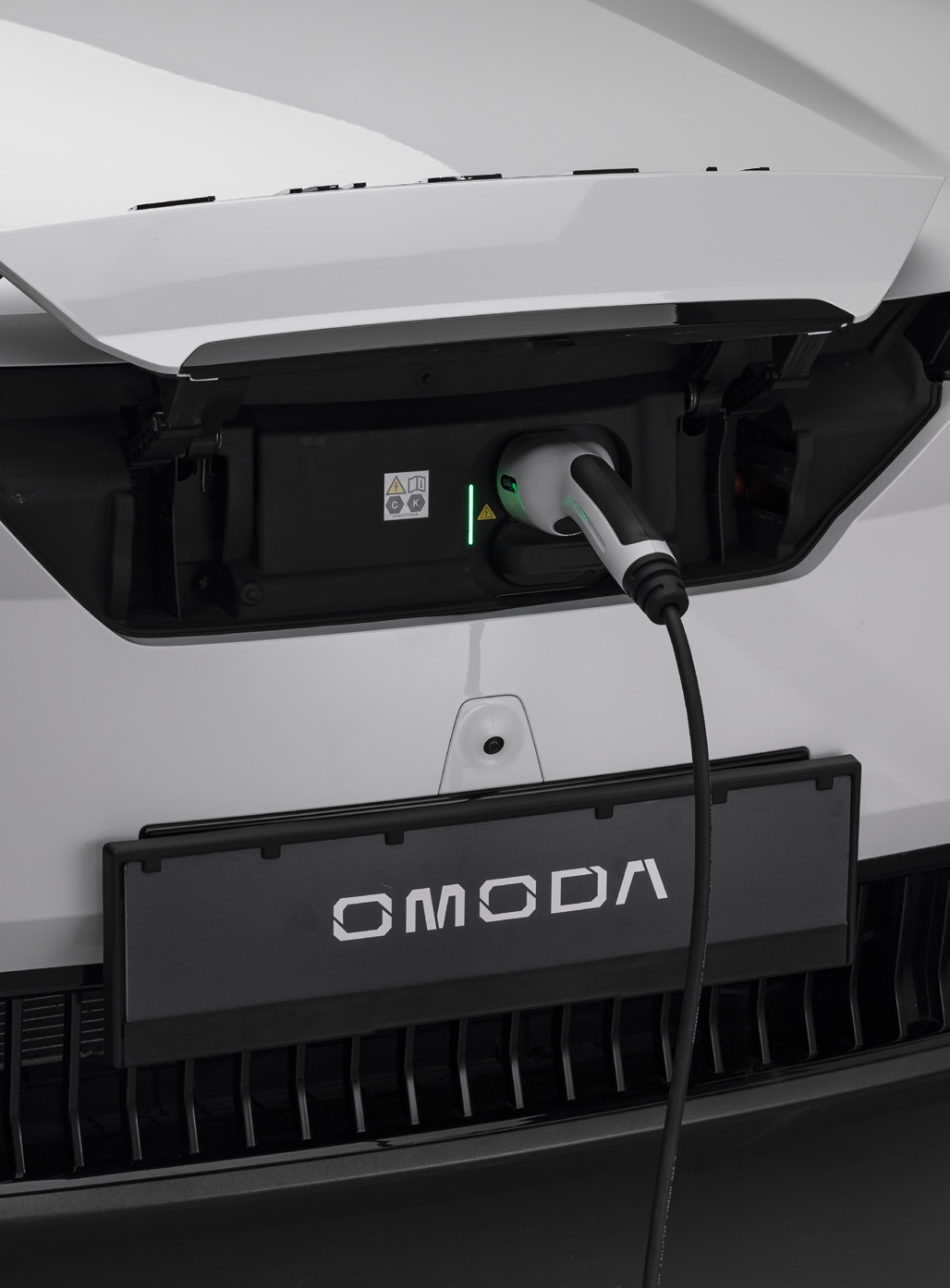 Recharge de l'OMODA E5